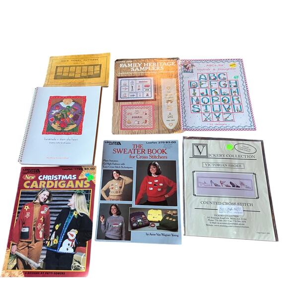 Cross stitch Needlework Booklet Lot of (7) Vintage Christmas Baby JCPenny HUCK - Picture 1 of 16